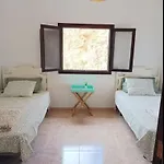 Tranquil La Cabaa Villa