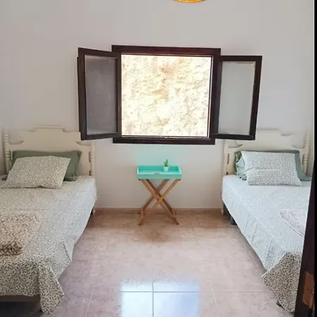 Tranquil La Cabaa Villa